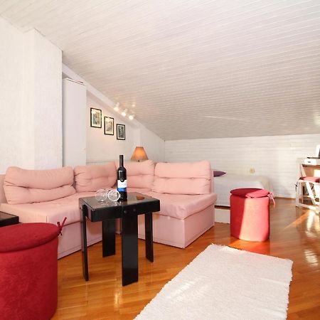 Apartment Ruza 2021 Premantura Bagian luar foto
