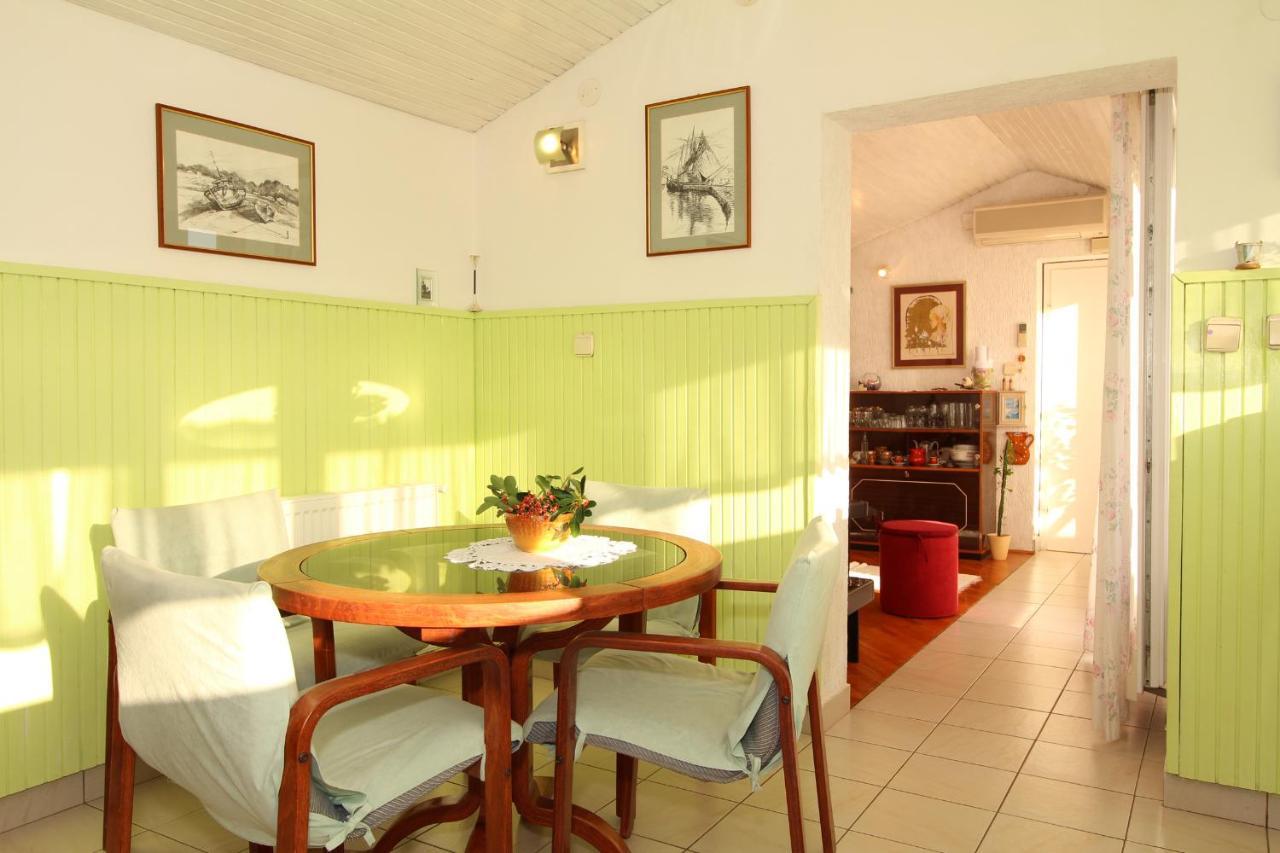 Apartment Ruza 2021 Premantura Bagian luar foto
