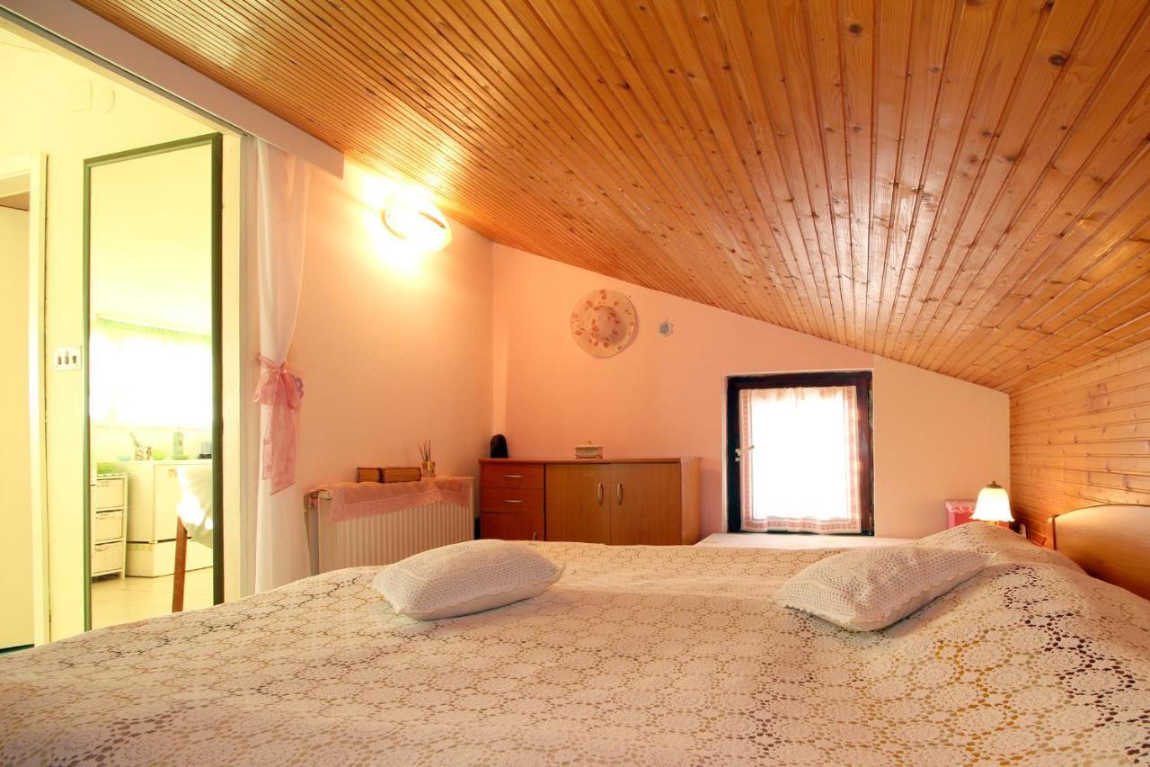 Apartment Ruza 2021 Premantura Bagian luar foto