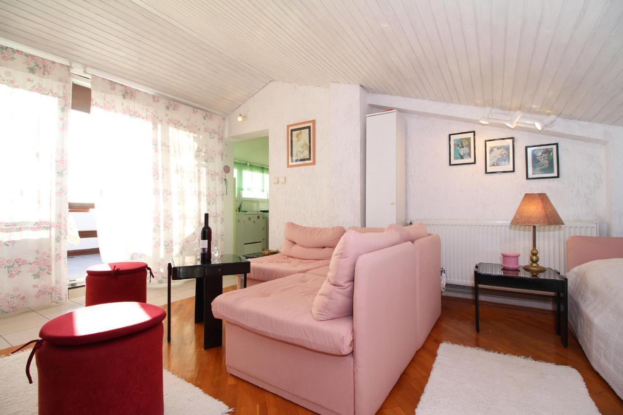 Apartment Ruza 2021 Premantura Bagian luar foto