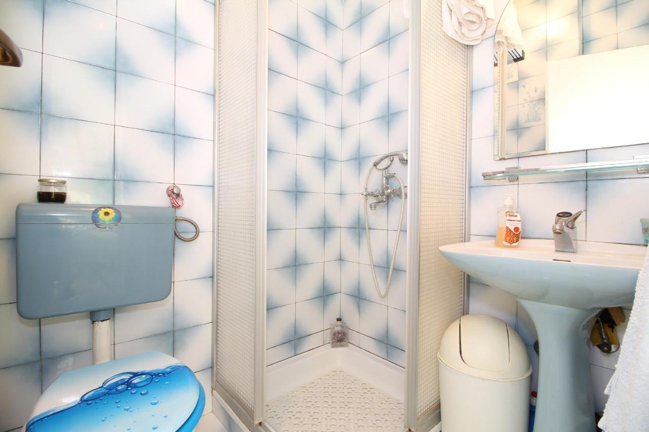Apartment Ruza 2021 Premantura Bagian luar foto
